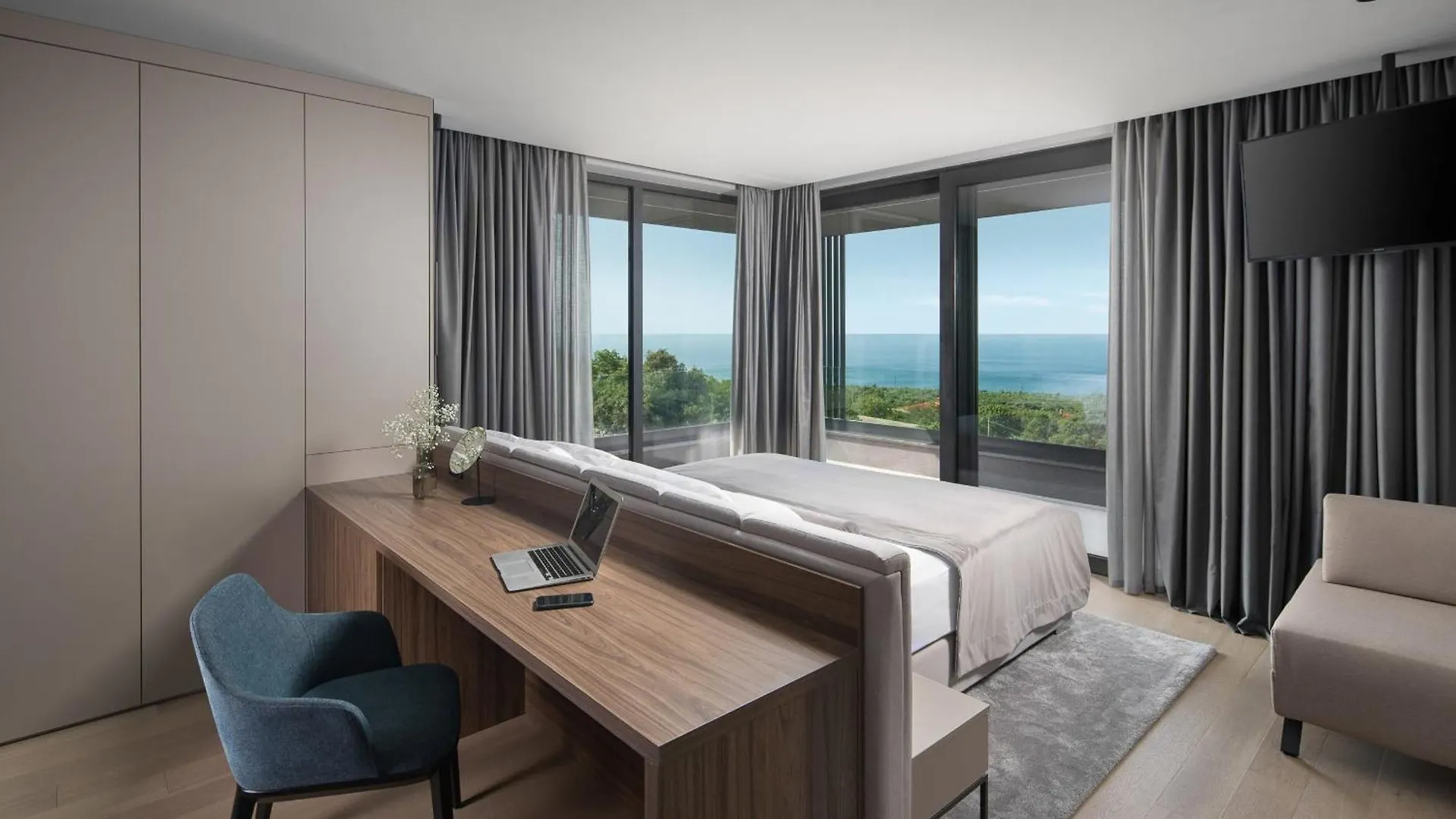 Luxury Exclusive Villa Panoramica Near Labin - Rabac Only 2 Km From The Beach With Sea View And Wellness Коромачно